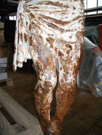 Figuren - Jesusfigur aus Gusseisen