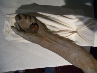 Figuren - Jesusfigur aus Gusseisen